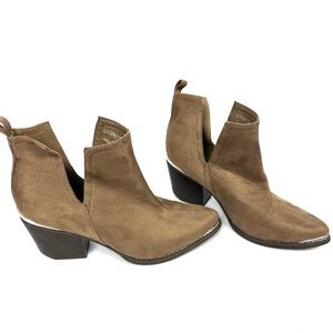 Jeffrey Campbell Cromwell Suede
Ankle Booties Brown Western Pointed
Toe Heeled 8